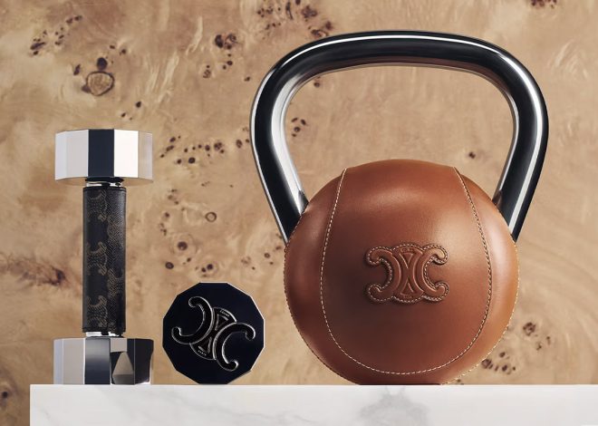 Celine Lancia la Sua Nuova Collezione di Accessori Fitness di Lusso