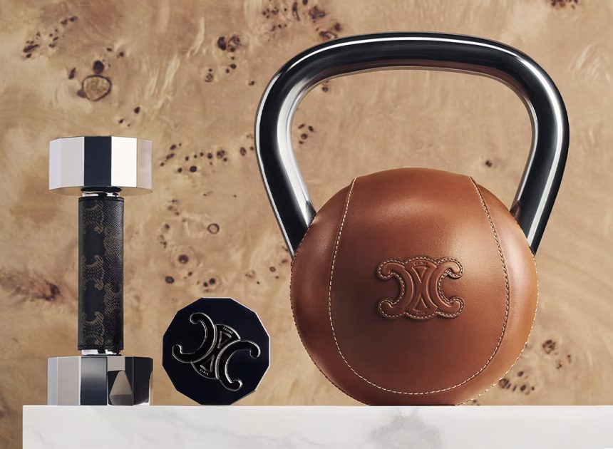Celine Lancia la Sua Nuova Collezione di Accessori Fitness di Lusso