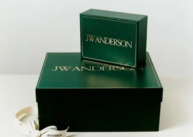 Jonathan Anderson reinventa JW Anderson come marchio lifestyle